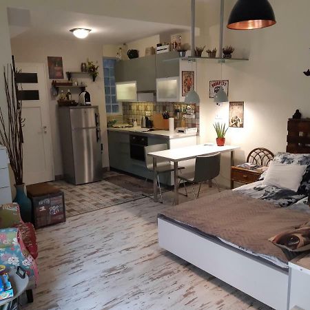 Studio Karma Budapest Luaran gambar